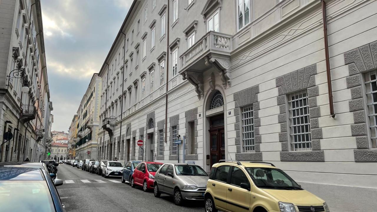 Puesta Del Sol Leilighet Trieste Eksteriør bilde