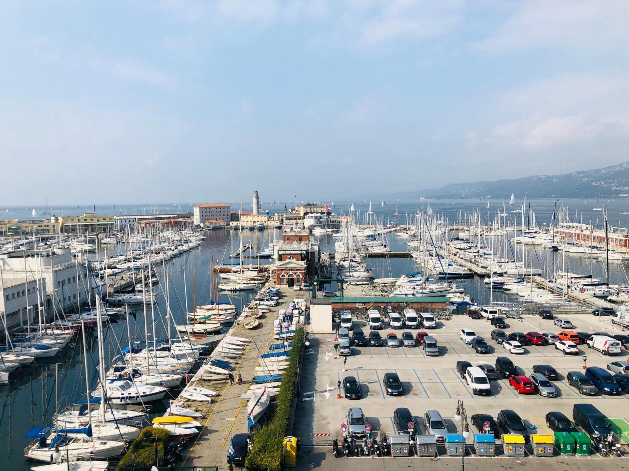 Puesta Del Sol Leilighet Trieste Eksteriør bilde
